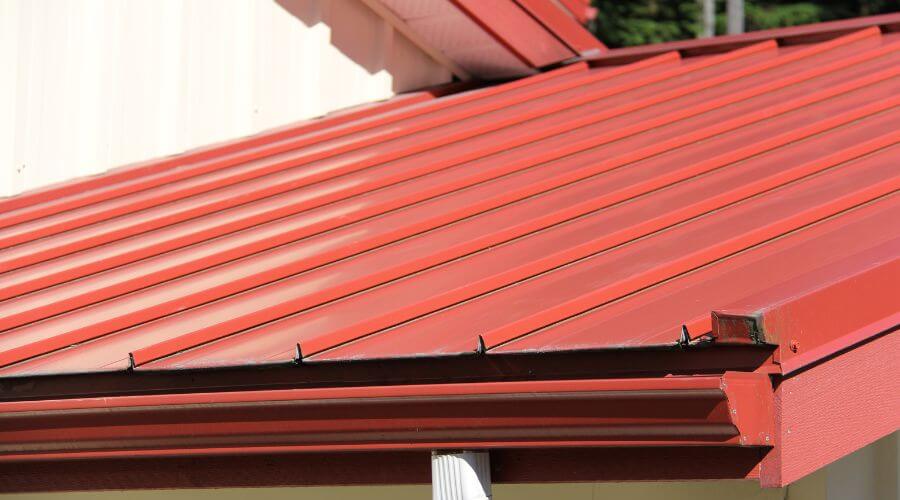 Professional gutter cleaning in West Hartford, VT